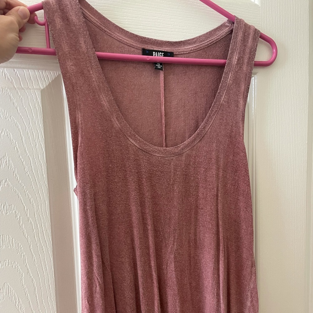 Paige- rust colored sleeveless scoop neck tank